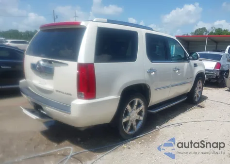 2008 Cadillac Escalade Luxury from USA, damaged, VIN 1GYEC63818R204440